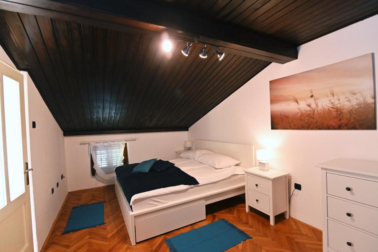 Privatna Kuca Krimeja Villa Rijeka Exterior foto